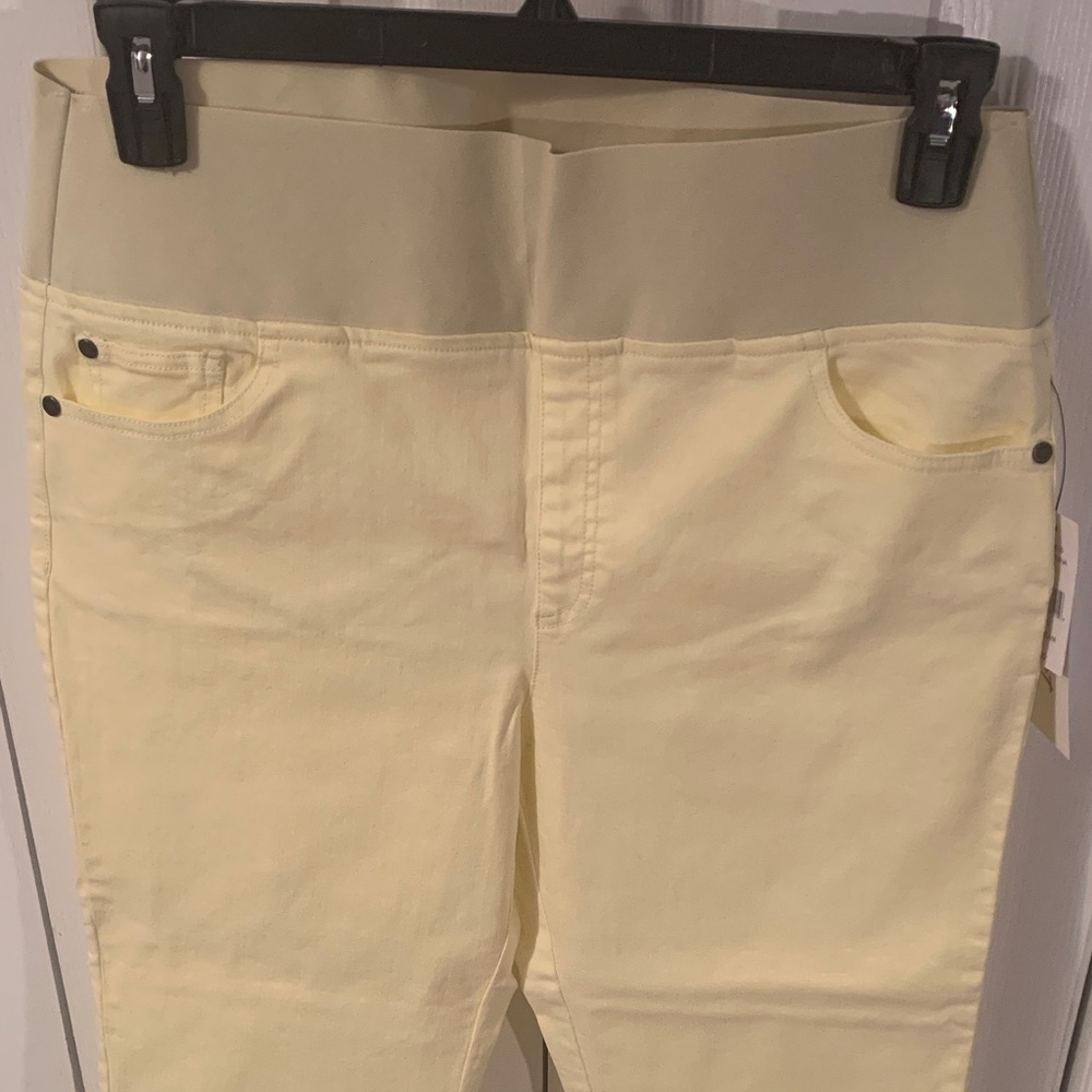 NWT - Foxcroft NYC Women's Yellow Jeans - Picture 3 of 6